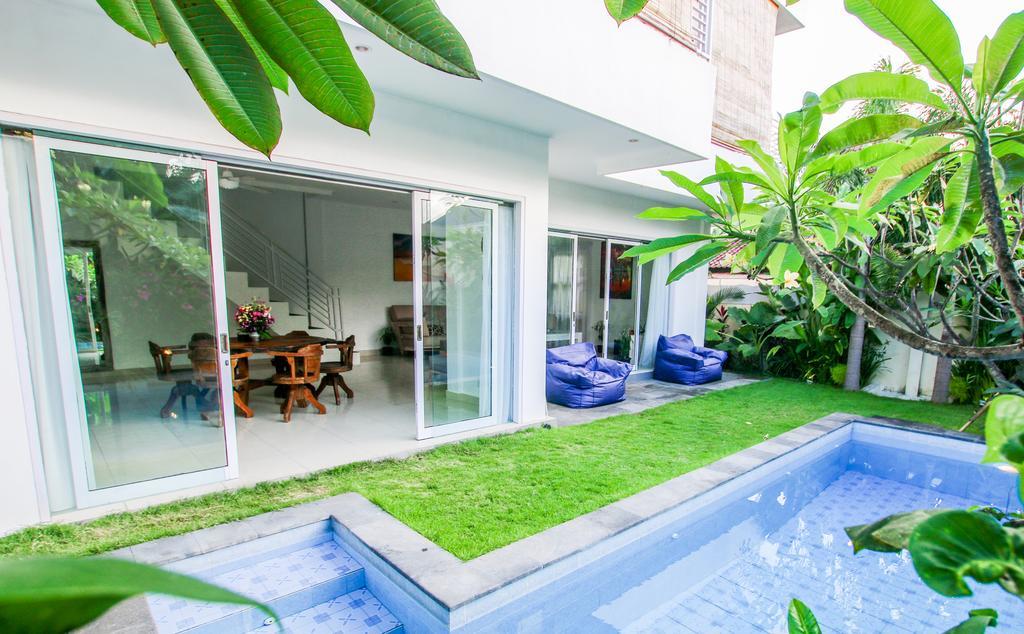 Joy Seminyak (Bali)